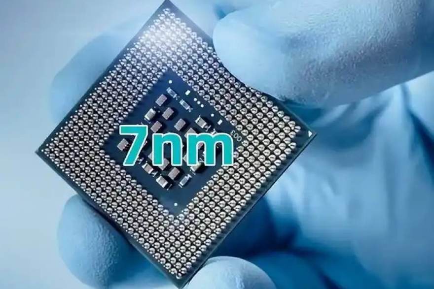 看球网 推理芯片的显存带宽为什么关键？用体育直播场景讲明白